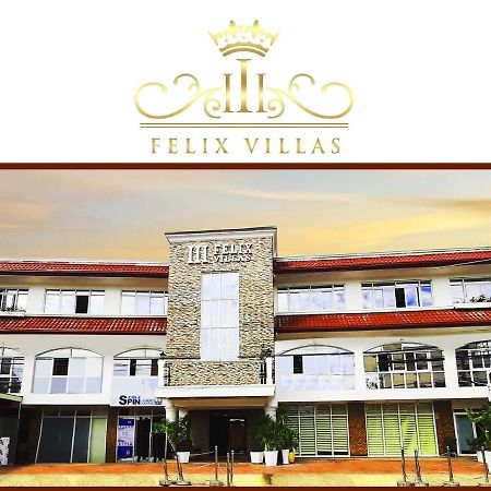 III Felix Villas Naga  Luaran gambar